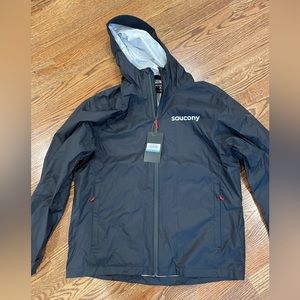 Men’s Saucony rain runner jacket. Size M